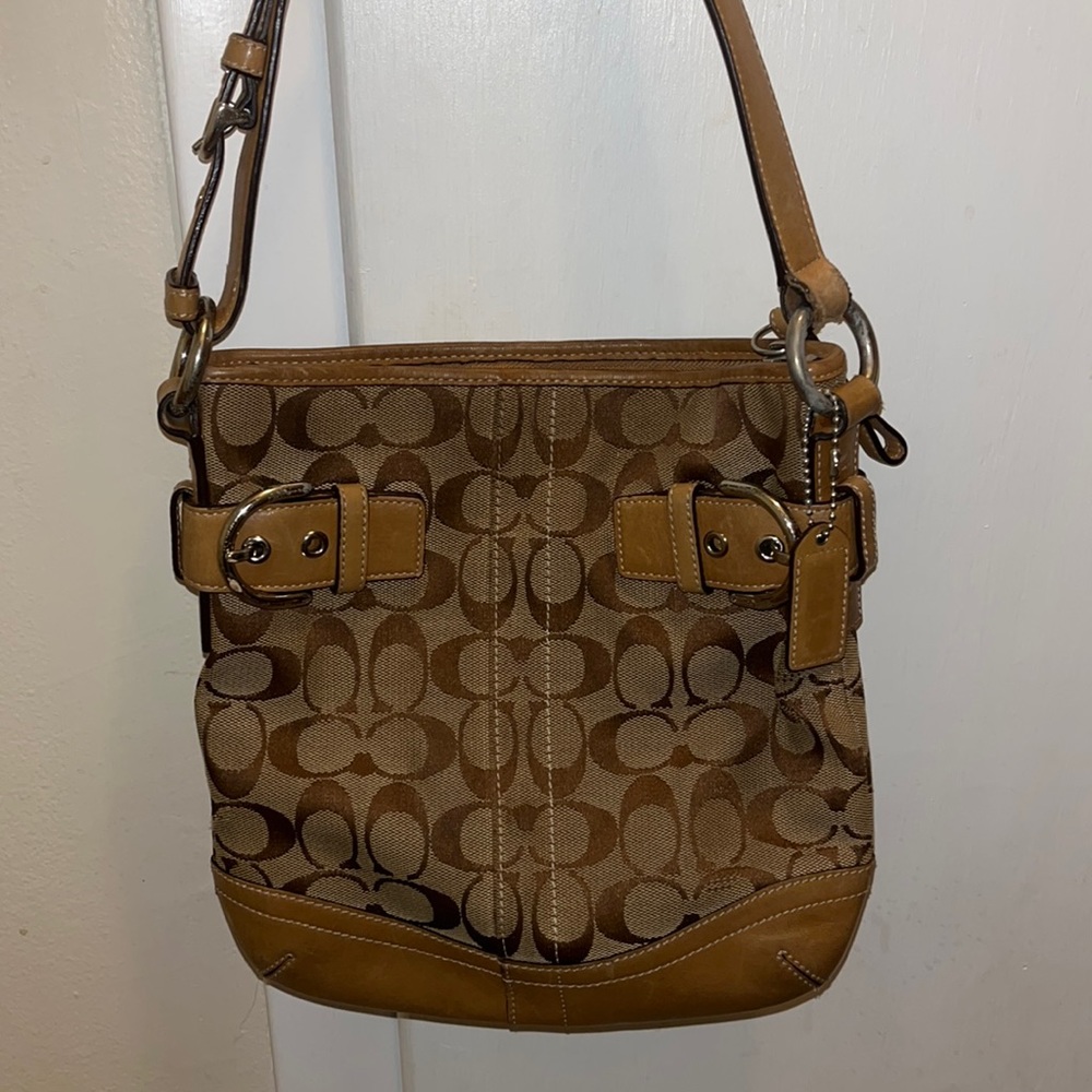 Used Coach shoulder bag
